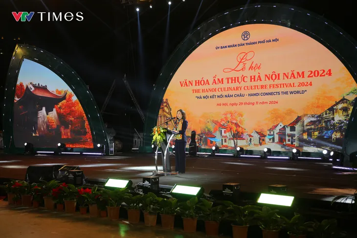 Khai mạc Lễ hội văn hóa ẩm thực Hà Nội năm 2024: Hà Nội kết nối năm châu - Ảnh 2. Khai mạc Lễ hội văn hóa ẩm thực Hà Nội năm 2024: Hà Nội kết nối năm châu - Ảnh 2.