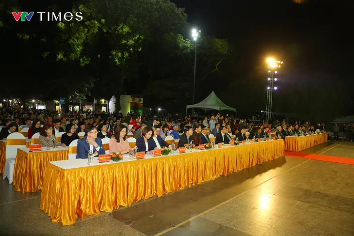 Khai mạc Lễ hội văn hóa ẩm thực Hà Nội năm 2024: Hà Nội kết nối năm châu - Ảnh 3. Khai mạc Lễ hội văn hóa ẩm thực Hà Nội năm 2024: Hà Nội kết nối năm châu - Ảnh 3.