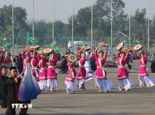 Đại tướng Phan Văn Giang: Phát triển công nghiệp quốc phòng để tự lực, tự cường - Ảnh 3. Đại tướng Phan Văn Giang: Phát triển công nghiệp quốc phòng để tự lực, tự cường - Ảnh 3.