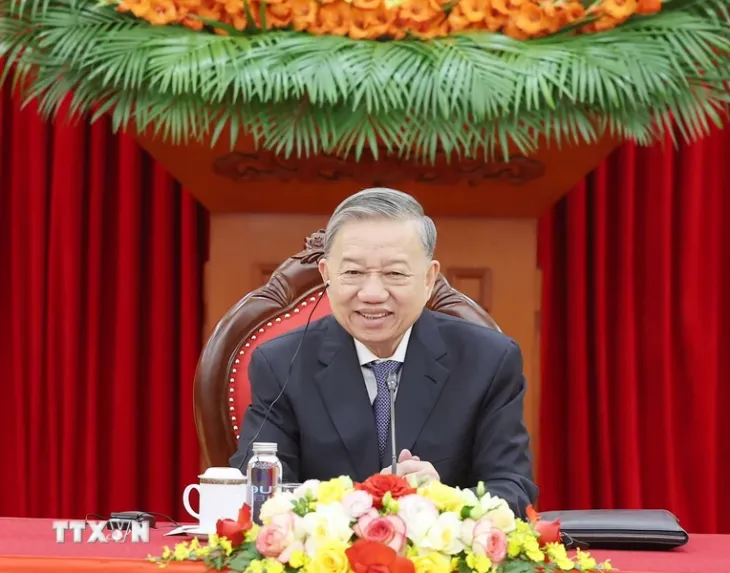 Quan hệ Việt Nam - Lào là ưu tiên hàng đầu trong chính sách đối ngoại của Việt Nam - Ảnh 1. Quan hệ Việt Nam - Lào là ưu tiên hàng đầu trong chính sách đối ngoại của Việt Nam - Ảnh 1.