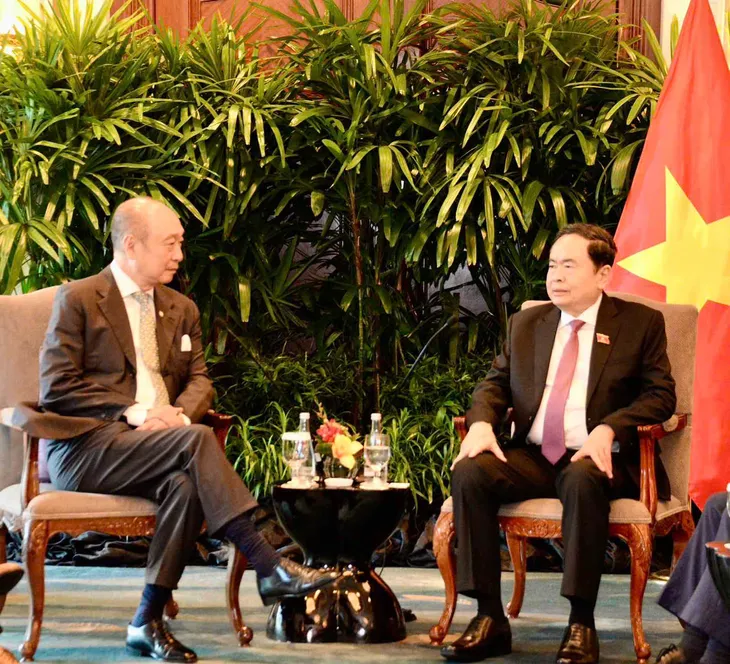 Chủ tịch Quốc hội Trần Thanh Mẫn tiếp Lãnh đạo Ngân hàng United Overseas - Ảnh 1. Chủ tịch Quốc hội Trần Thanh Mẫn tiếp Lãnh đạo Ngân hàng United Overseas - Ảnh 1.
