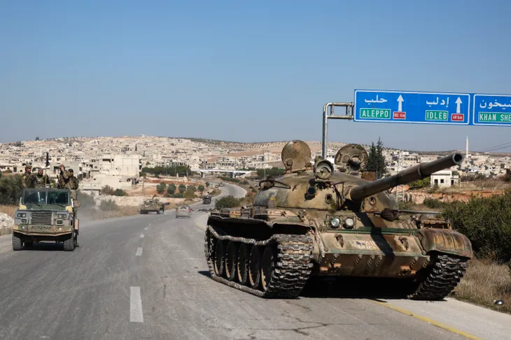 Phiến quân thánh chiến tiến vào Dinh Tổng thống Syria ở Aleppo - Ảnh 2. Phiến quân thánh chiến tiến vào Dinh Tổng thống Syria ở Aleppo - Ảnh 2.