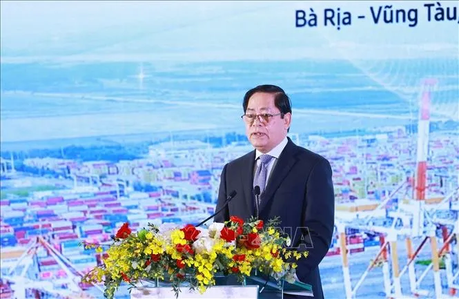 Thủ tướng Phạm Minh Chính dự Diễn đàn Logistics Việt Nam năm 2024 - Ảnh 3. Thủ tướng Phạm Minh Chính dự Diễn đàn Logistics Việt Nam năm 2024 - Ảnh 3.