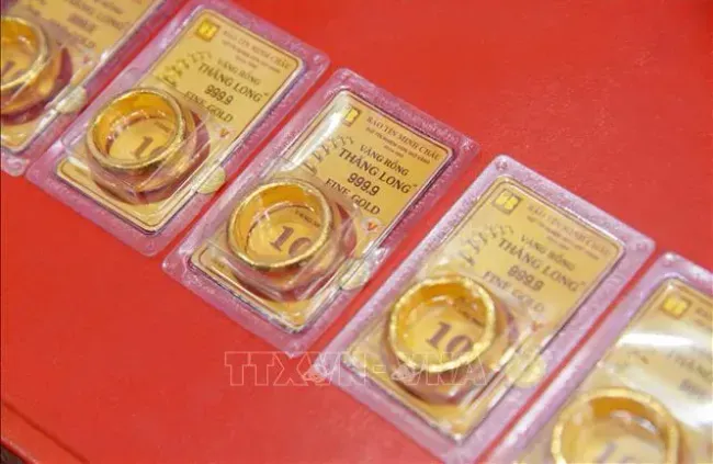 Sau giảm mạnh, giá vàng bật tăng trở lại - Ảnh 1. Sau giảm mạnh, giá vàng bật tăng trở lại - Ảnh 1.
