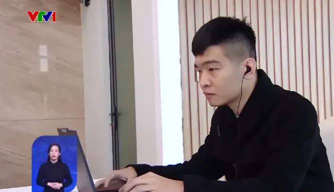 Tăng cơ hội việc làm cho người khiếm thị - Ảnh 1. Tăng cơ hội việc làm cho người khiếm thị - Ảnh 1.