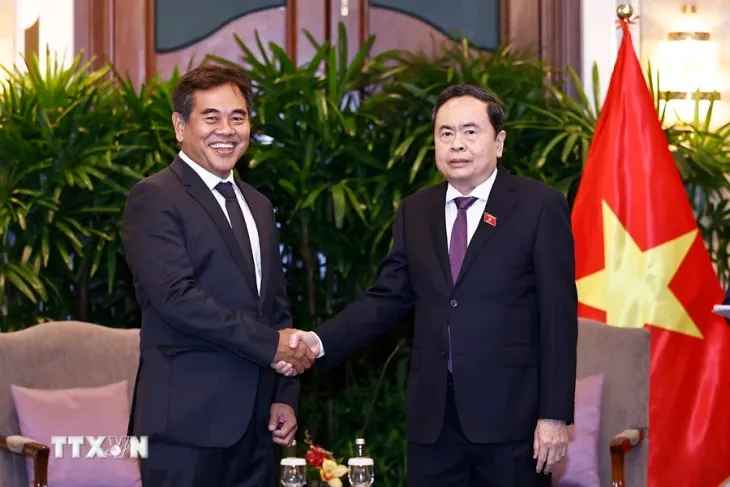 Chủ tịch Quốc hội Trần Thanh Mẫn tiếp lãnh đạo một số tập đoàn lớn của Singapore - Ảnh 4. Chủ tịch Quốc hội Trần Thanh Mẫn tiếp lãnh đạo một số tập đoàn lớn của Singapore - Ảnh 4.