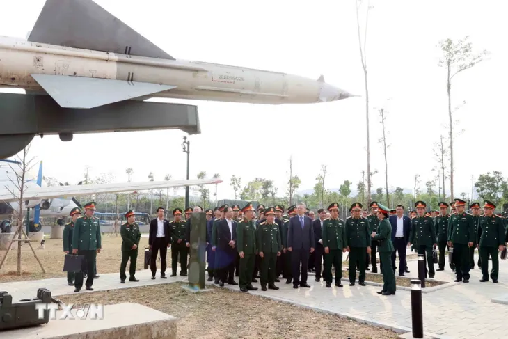 Tổng Bí thư Tô Lâm thăm và làm việc tại Bảo tàng Lịch sử Quân sự Việt Nam - Ảnh 2. Tổng Bí thư Tô Lâm thăm và làm việc tại Bảo tàng Lịch sử Quân sự Việt Nam - Ảnh 2.