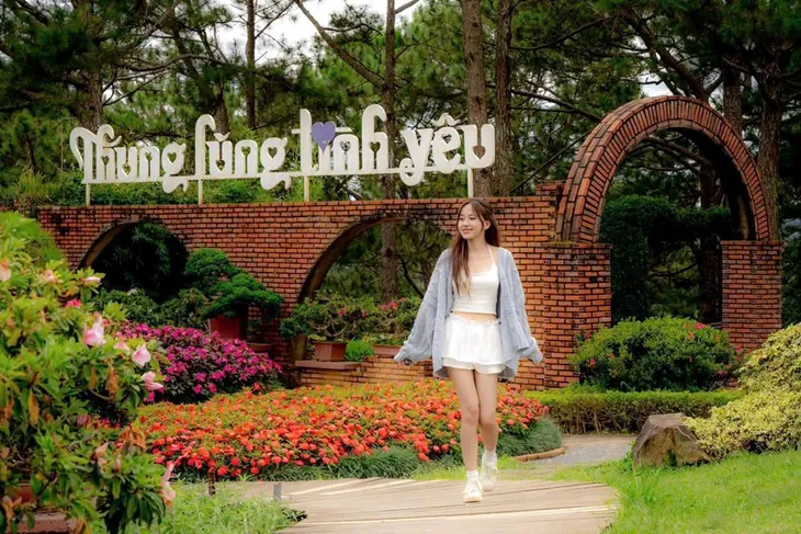 Nhiều Khu, điểm du lịch miễn phí vé trong dịp Festival Hoa Đà Lạt - Ảnh 2. Nhiều Khu, điểm du lịch miễn phí vé trong dịp Festival Hoa Đà Lạt - Ảnh 2.