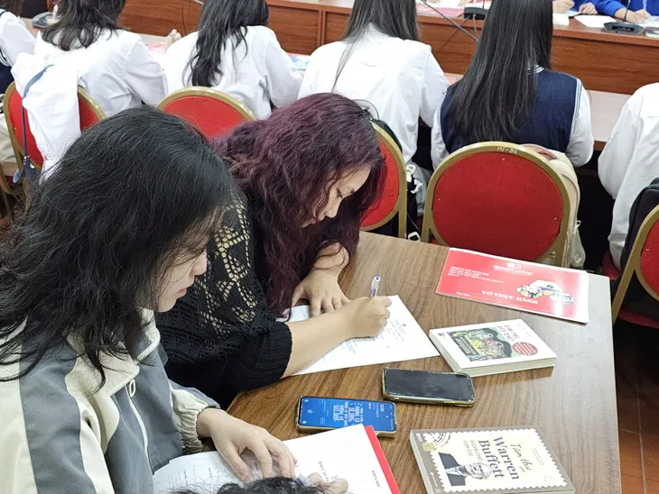 Nâng cao khả năng đọc hiểu giúp rèn luyện thói quen đọc sách cho thanh niên - Ảnh 10.