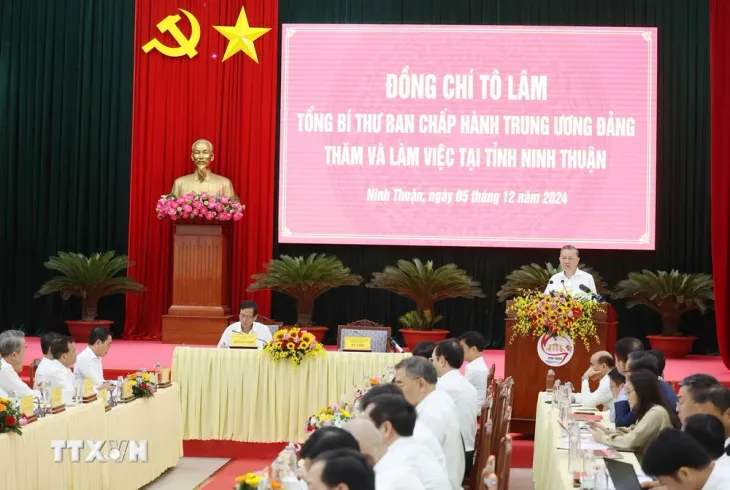 Tổng Bí thư Tô Lâm thăm và làm việc tại tỉnh Ninh Thuận - Ảnh 2. Tổng Bí thư Tô Lâm thăm và làm việc tại tỉnh Ninh Thuận - Ảnh 2.