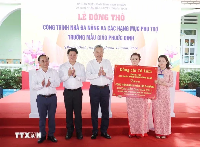 Tổng Bí thư Tô Lâm thăm và kiểm tra một số cơ sở kinh tế, văn hóa, xã hội tại Ninh Thuận - Ảnh 2. Tổng Bí thư Tô Lâm thăm và kiểm tra một số cơ sở kinh tế, văn hóa, xã hội tại Ninh Thuận - Ảnh 2.