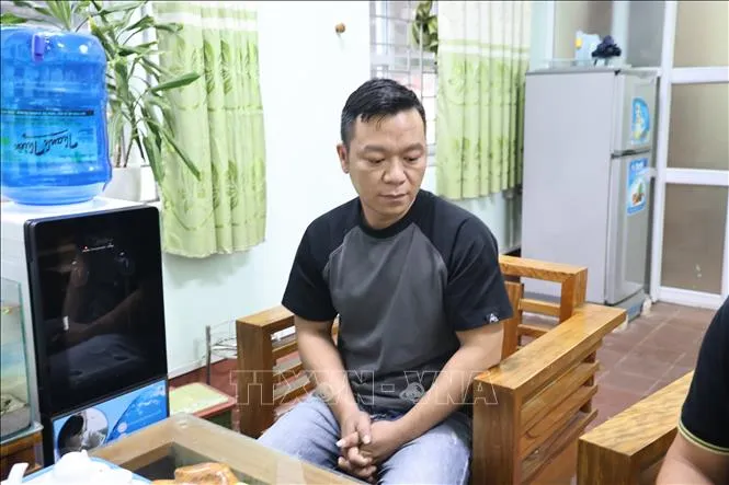 Khởi tố các đối tượng đe dọa nạn nhân để đòi nợ - Ảnh 1. Khởi tố các đối tượng đe dọa nạn nhân để đòi nợ - Ảnh 1.