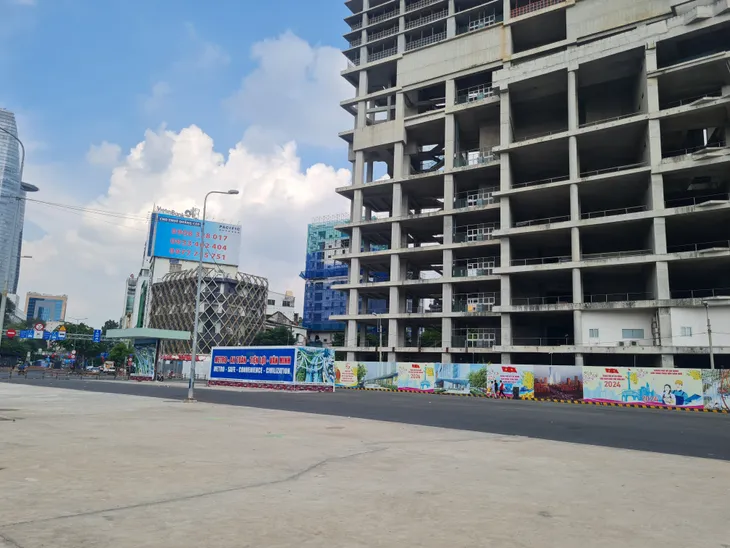 Năm 2025, dự báo TP Hồ Chí Minh vẫn khan hiếm nhà vừa túi tiền - Ảnh 1. Năm 2025, dự báo TP Hồ Chí Minh vẫn khan hiếm nhà vừa túi tiền - Ảnh 1.