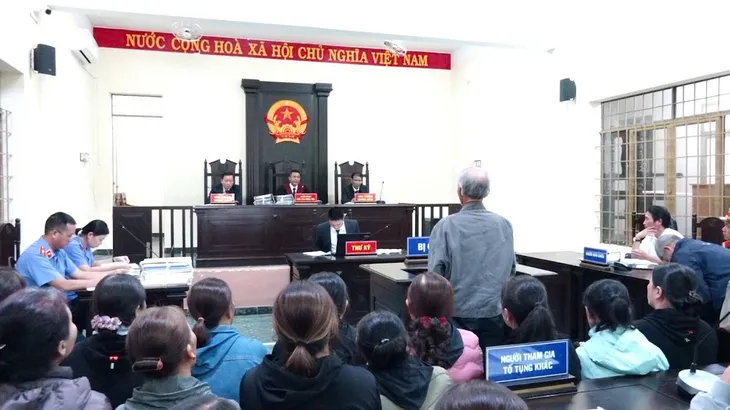 Đắk Lắk: Tuyên phạt 37 bị cáo làm giả hồ sơ để trốn nghĩa vụ quân sự - Ảnh 1. Đắk Lắk: Tuyên phạt 37 bị cáo làm giả hồ sơ để trốn nghĩa vụ quân sự - Ảnh 1.