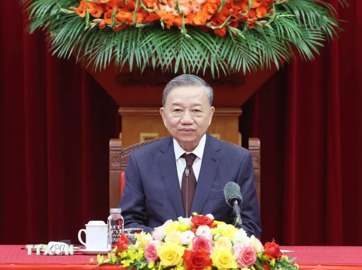 Tổng Bí thư Tô Lâm tiếp nhóm chuyên gia, nhà khoa học dự Lễ trao giải VinFuture - Ảnh 1. Tổng Bí thư Tô Lâm tiếp nhóm chuyên gia, nhà khoa học dự Lễ trao giải VinFuture - Ảnh 1.