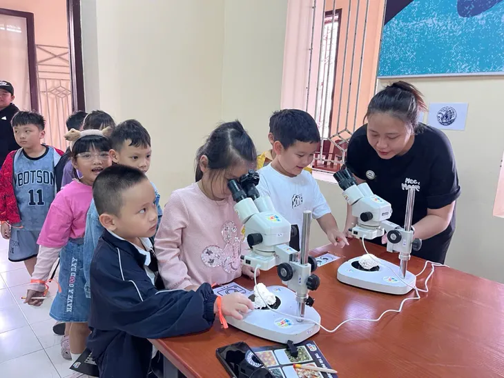 Gieo mầm ý thức bảo vệ biển cả Câu chuyện của San hô - Ảnh 5. Gieo mầm ý thức bảo vệ biển cả Câu chuyện của San hô - Ảnh 5.