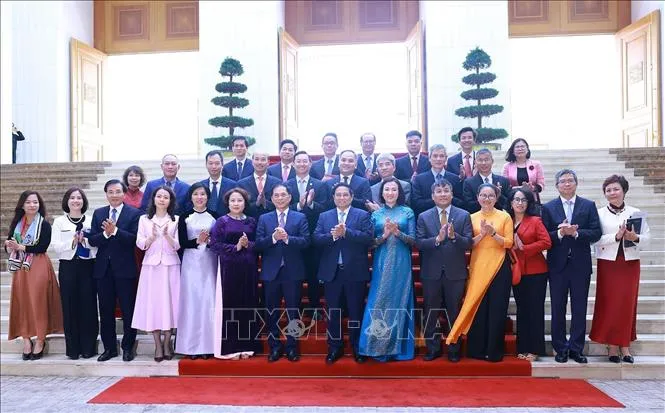 Thủ tướng Phạm Minh Chính gặp mặt các Đại sứ, Trưởng cơ quan đại diện Việt Nam ở nước ngoài - Ảnh 2. Thủ tướng Phạm Minh Chính gặp mặt các Đại sứ, Trưởng cơ quan đại diện Việt Nam ở nước ngoài - Ảnh 2.