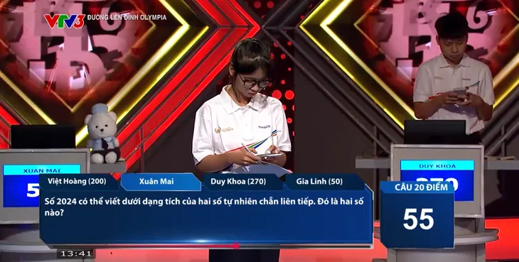 Đường lên đỉnh Olympia: Nam sinh Quốc học Huế giành vé vào vòng thi Quý 1 - Ảnh 8. Đường lên đỉnh Olympia: Nam sinh Quốc học Huế giành vé vào vòng thi Quý 1 - Ảnh 8.