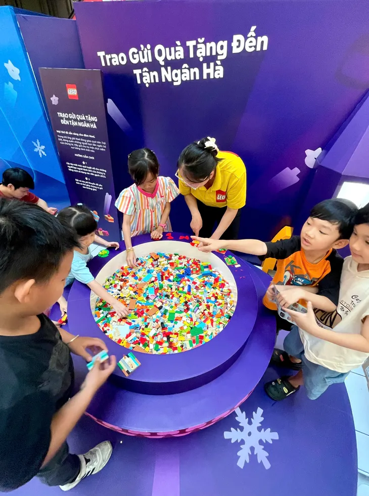 Giáng sinh Lego – Khơi dậy sáng tạo cho bé - Ảnh 3.