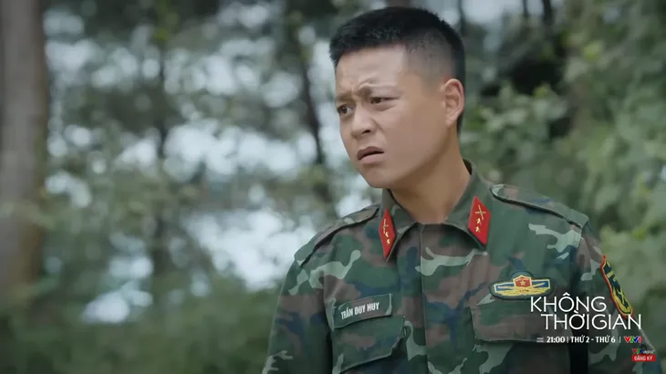 Không thời gian - Tập 7: Người dân bức xúc làm loạn bệnh xá - Ảnh 6. Không thời gian - Tập 7: Người dân bức xúc làm loạn bệnh xá - Ảnh 6.