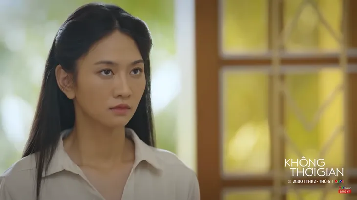 Không thời gian: Cô giáo Tâm tỏ thái độ khó chịu với Đại - Ảnh 2. Không thời gian: Cô giáo Tâm tỏ thái độ khó chịu với Đại - Ảnh 2.