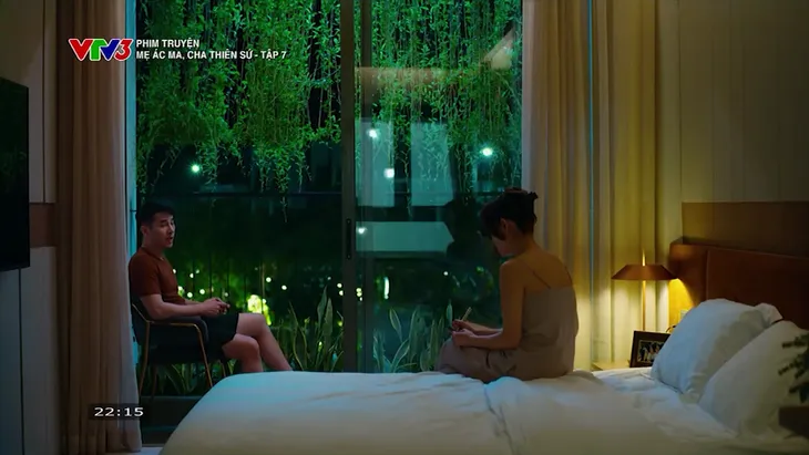 Mẹ ác ma, cha thiên sứ - Tập 7: Cả nhà ăn rau để con học trường nhà giàu - Ảnh 5. Mẹ ác ma, cha thiên sứ - Tập 7: Cả nhà ăn rau để con học trường nhà giàu - Ảnh 5.