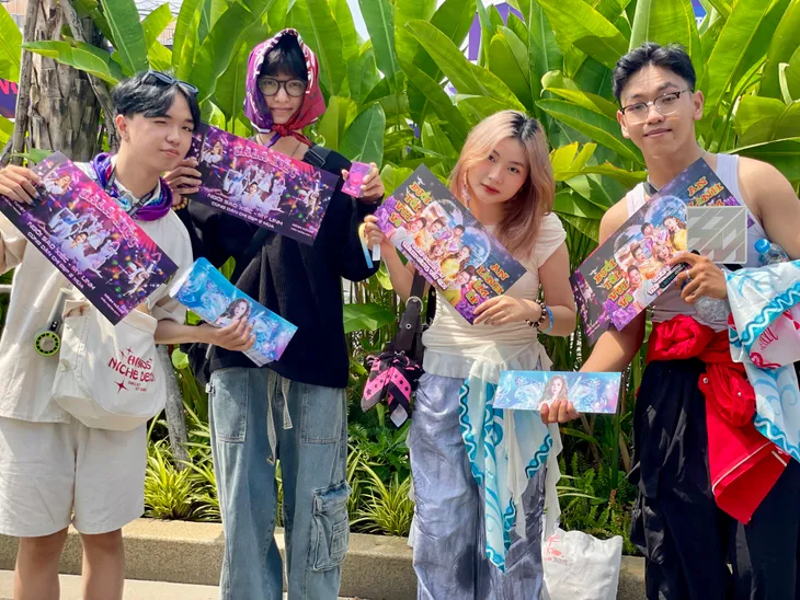 Tình cảnh trái ngược của concert Anh tài và Chị đẹp - Ảnh 4.