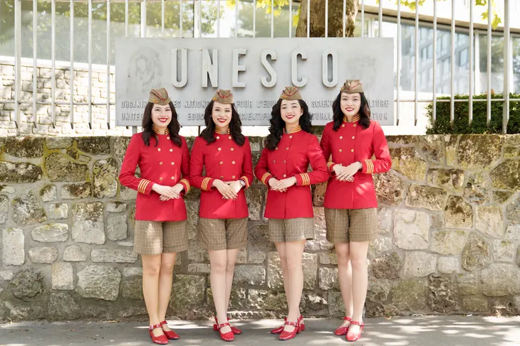 Tiếp viên hàng không Vietjet nổi bật giữa Paris Air Show 2025- Ảnh 5. Tiếp viên hàng không Vietjet nổi bật giữa Paris Air Show 2025 - Ảnh 5.