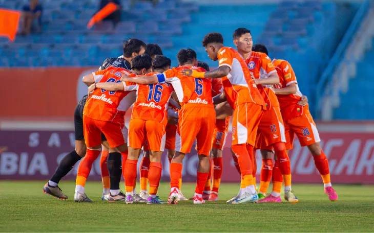 Đã rõ 2 đội dự trận play-off tranh vé V.League 2025/26