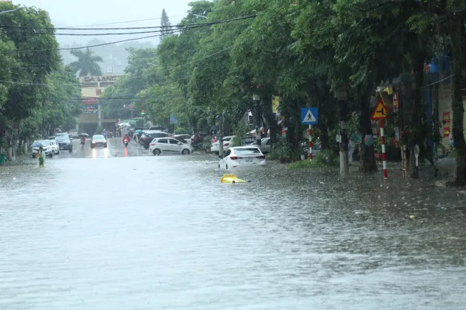 Mưa lũ tại Lạng Sơn gây nhiều thiệt hại - Ảnh 1.
