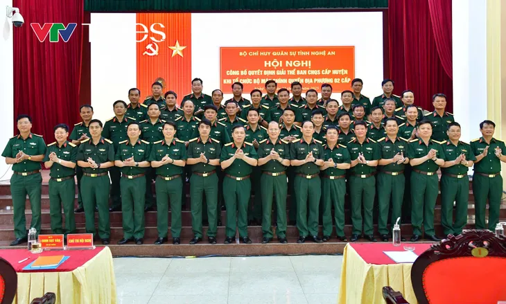 Nghệ An: Công bố Quyết định giải thể Ban Chỉ huy Quân sự cấp huyện - Ảnh 4.
