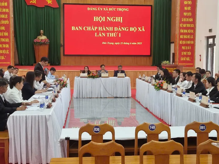 Lâm Đồng vận hành thử nghiệm chính quyền cấp xã mới: Sẵn sàng cho ngày 1/7 - Ảnh 2.