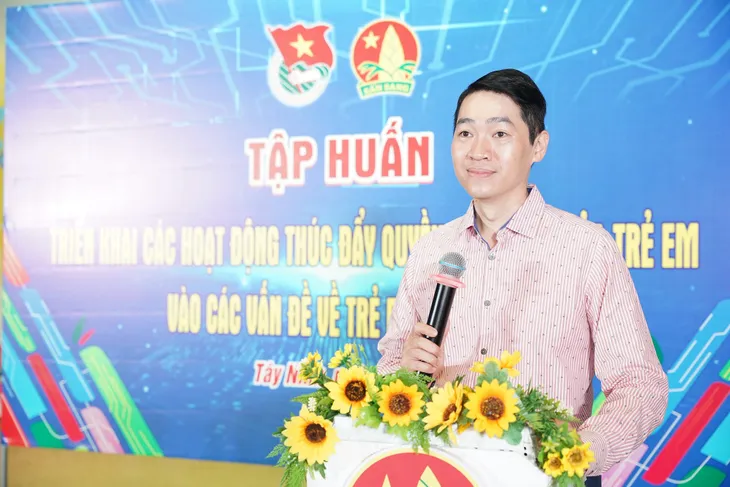 Tập huấn chương trình phát huy tiếng nói của trẻ em 2025 - Ảnh 1.