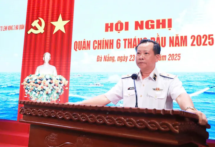 Vùng 3 Hải quân: Không để bị động, bất ngờ, bảo vệ vững chắc chủ quyền vùng biển được phân công. - Ảnh 1.