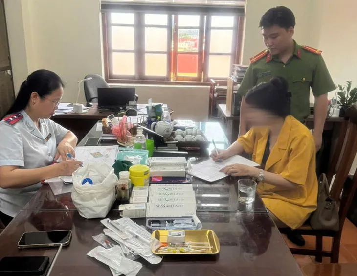 Phát hiện 2 vụ tiêm filler, botox trái phép trong nhà nghỉ ở Lạng Sơn - Ảnh 1.