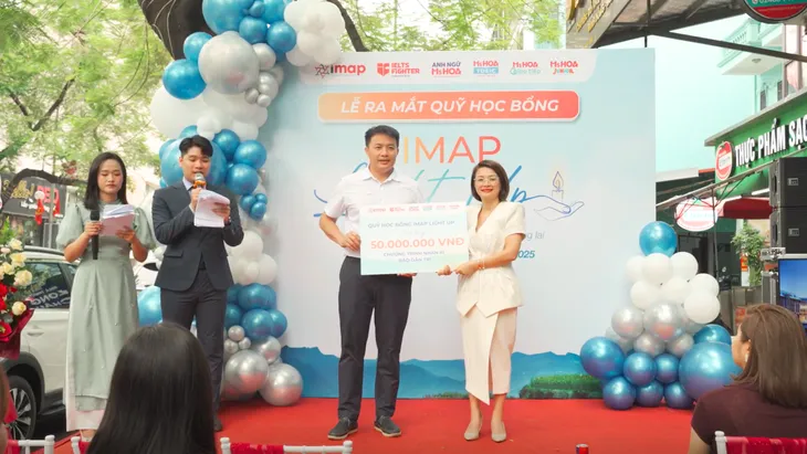 Quỹ học bổng IMAP Light Up "thắp sáng" ước mơ học tiếng Anh cho hơn 1000 bạn trẻ toàn quốc - Ảnh 3.