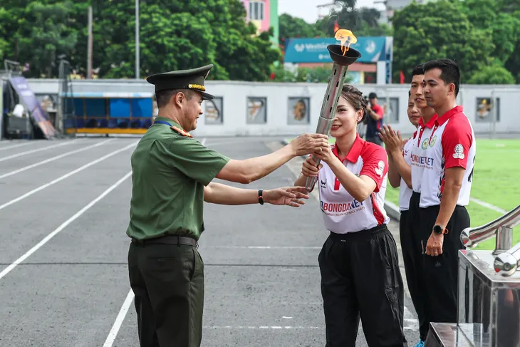Khai mạc Hội thao Công an Thủ đô 2025 - Ảnh 6.