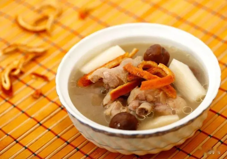 Lưu ý khi dùng vỏ quýt khô chữa bệnh- Ảnh 1.