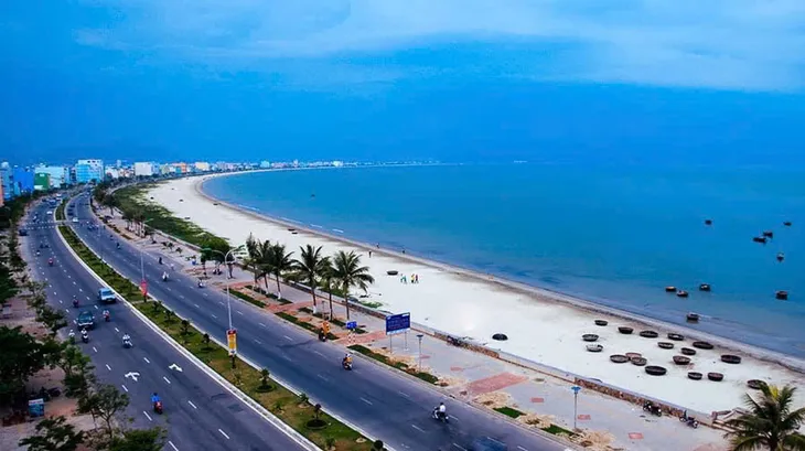 Hoàn thành hơn 1.000km đường bộ ven biển trong năm 2025 - Ảnh 1.