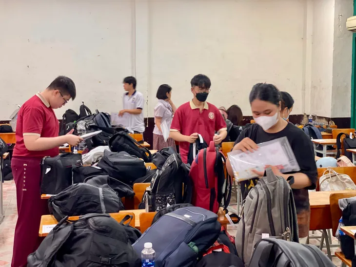 TP Hồ Chí Minh: Thí sinh tự tin, quyết tâm chinh phục kỳ thi tốt nghiệp THPT 2025 - Ảnh 4.