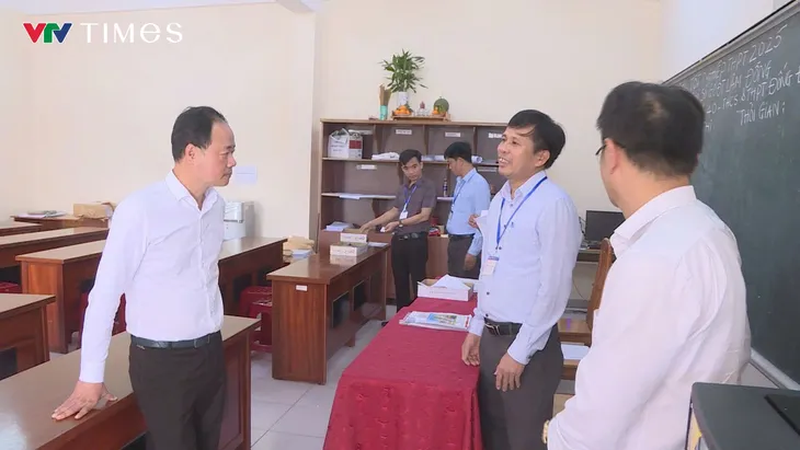 Tây Nguyên sẵn sàng cho kỳ thi tốt nghiệp THPT 2025 giữa tiết trời mưa đầu mùa - Ảnh 2.