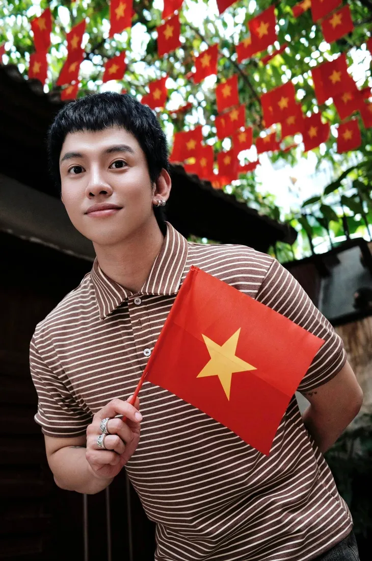 Mew Amazing mang bản sắc Việt đến sân khấu nhan sắc - Ảnh 2.
