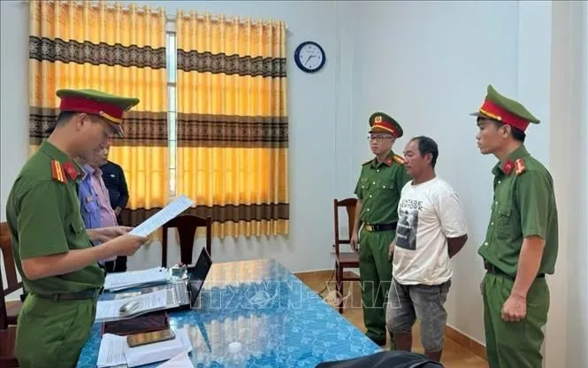  Bao chiếm đất sân bay Phú Quốc để lừa bán, chiếm đoạt gần 5 tỷ đồng- Ảnh 1.