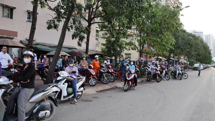 Phân luồng giao thông, đồng hành cùng kỳ thi Tốt nghiệp THPT 2025- Ảnh 5. Phân luồng giao thông, đồng hành cùng kỳ thi Tốt nghiệp THPT 2025 - Ảnh 5.