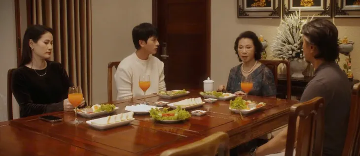 Mặt trời lạnh - Tập 12: Mẹ chồng tố con dâu vô tâm, khơi lại nỗi đau ám ảnh của gia đình - Ảnh 15.