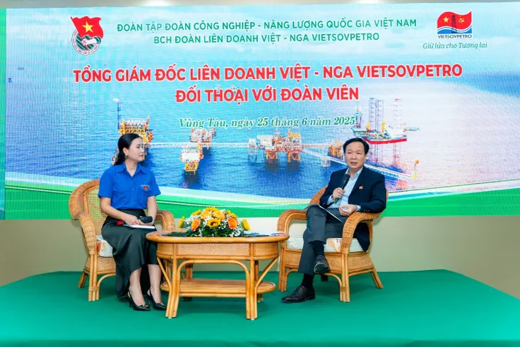 Tuổi trẻ Vietsovpetro phát huy truyền thống "Những người đi tìm lửa"- Ảnh 1. Tuổi trẻ Vietsovpetro phát huy truyền thống "Những người đi tìm lửa"- Ảnh 1.