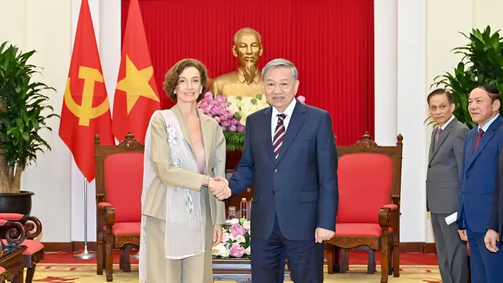 Hướng tới kỷ nguyên mới cho giáo dục, khoa học, văn hóa, hòa bình và phát triển - Ảnh 1.
