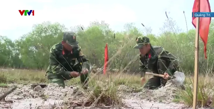 Những người lính công binh lặng thầm giữa đất lửa Quảng Trị - Ảnh 1.