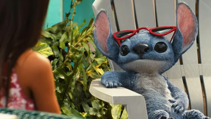 Lilo & Stitch sắp trở thành phim tỷ đô đầu tiên của năm 2025 và chuẩn bị có phần 2 - Ảnh 1.