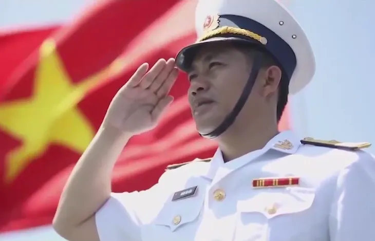 Bộ đội tàu ngầm huấn luyện sẵn sàng chiến đấu - Ảnh 4.
